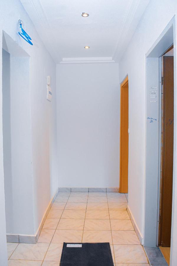 Residence Deluxe Yaounde Bagian luar foto