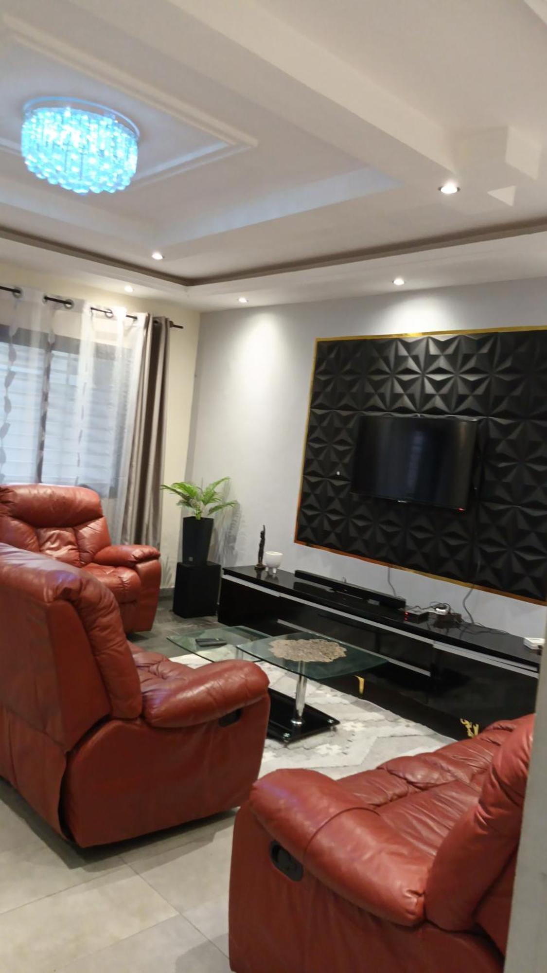 Residence Deluxe Yaounde Bagian luar foto